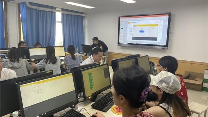 成人教育毕业证样本批发：揭秘价格背后的秘密